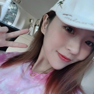 筱月伊人头像