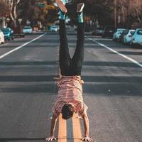 酷酷的小汉vlog头像