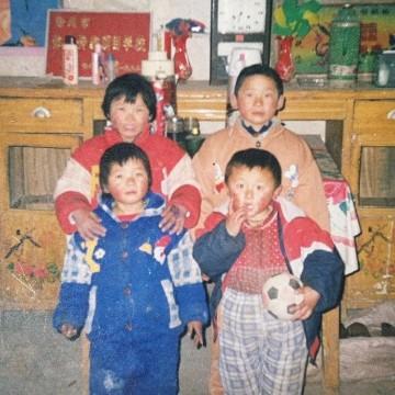 朱念慈头像