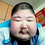 笔架山腰的人头像