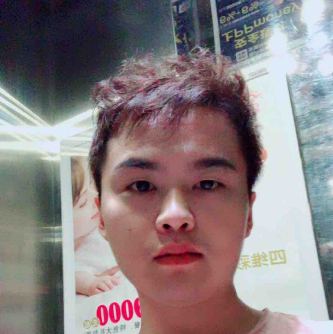 顽强溪流fm头像