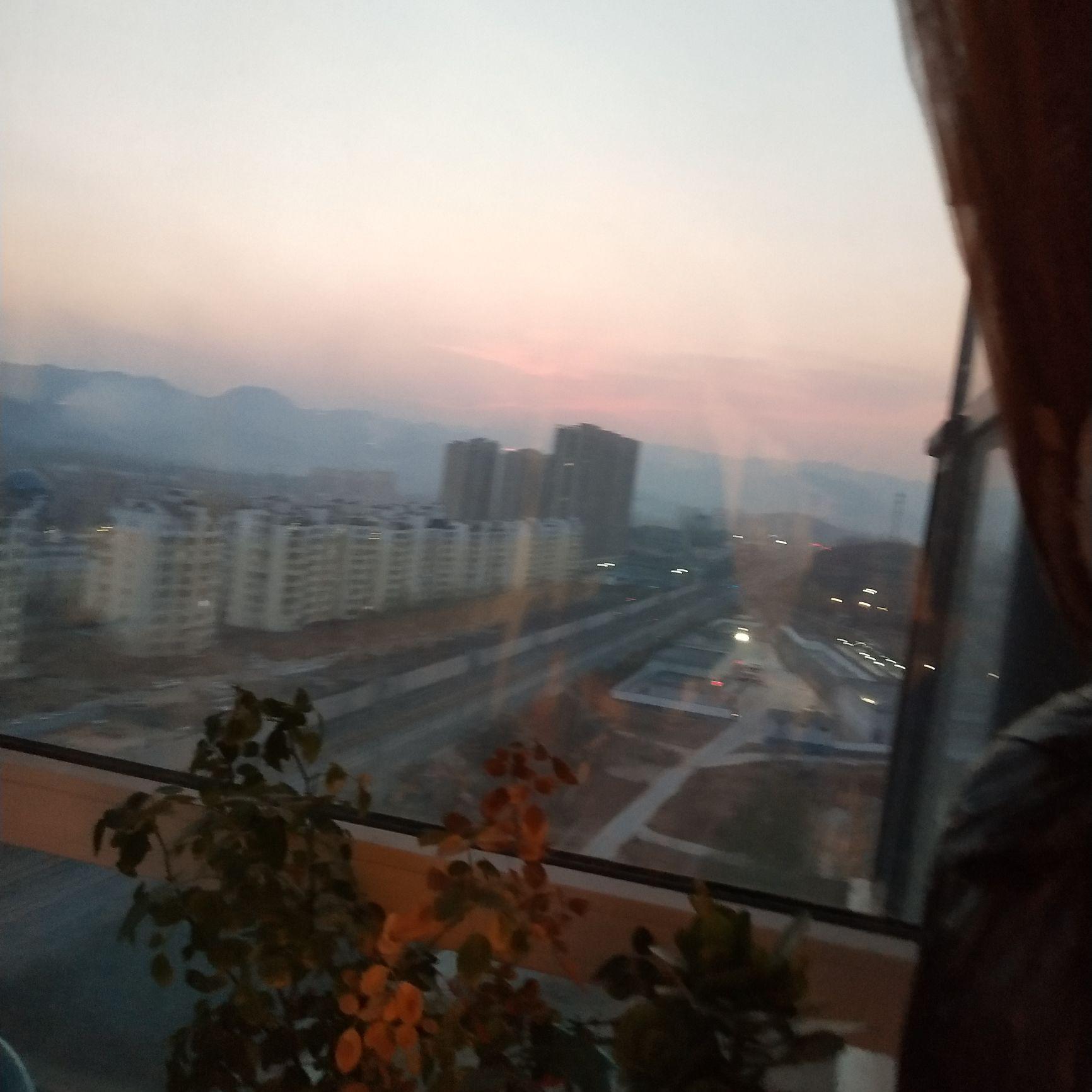 涉县纯属娱乐头像