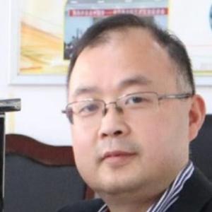 吴巍松头像