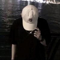 给洎巳一个微笑251头像