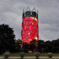 碎银几两一直在路上头像