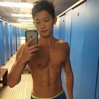 肌肉男符传亮头像