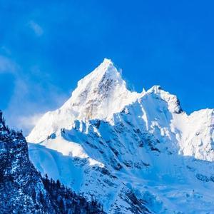 幽默白云LtDVHuY头像