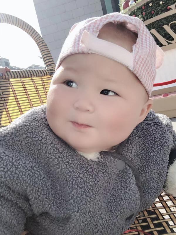 小米粒汽车搬运工头像