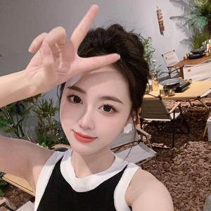 发财乔斯林3V4K头像