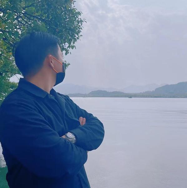 杨洋代步车头像