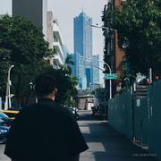 三石哥丶的个人资料头像