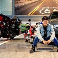 德哥陪你聊物业聊机车头像