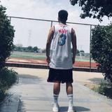 爱喝冰美式的11头像