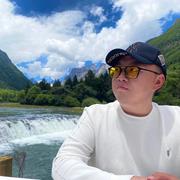 MrZou15的个人资料头像