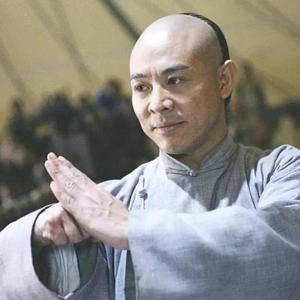 小闫同学330M头像