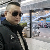 诚德贰师兄头像