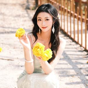 JJ张天天头像