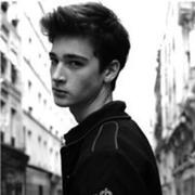 牵着你的笑容s的个人资料头像