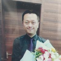 爱走路的鱼头像