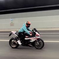 MOTO小钢炮啊6头像