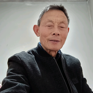 龙哥的乡村生活头像