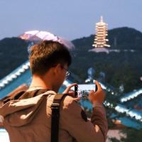 李袁方不方头像