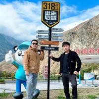 杨阳带着大疆去航拍头像