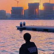 安静的稻草人151的个人资料头像