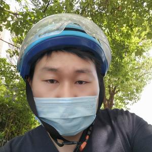 外卖小哥良辰头像