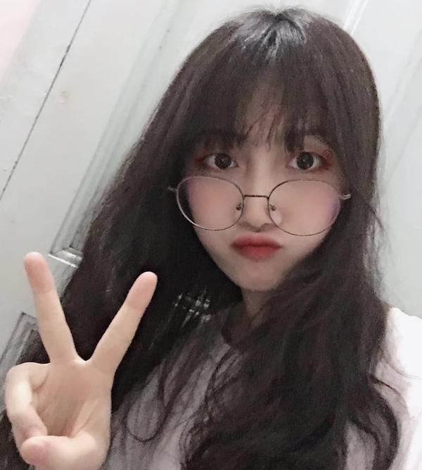 玩宝马的胖瑶头像