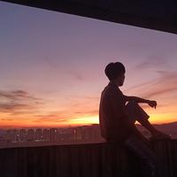 兜风少年wkz头像
