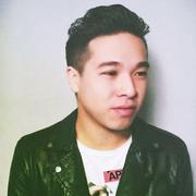 yo825的个人资料头像