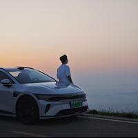 七千的007Gt头像