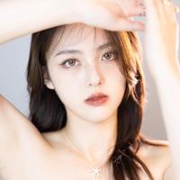 陈嘉一jiayi头像