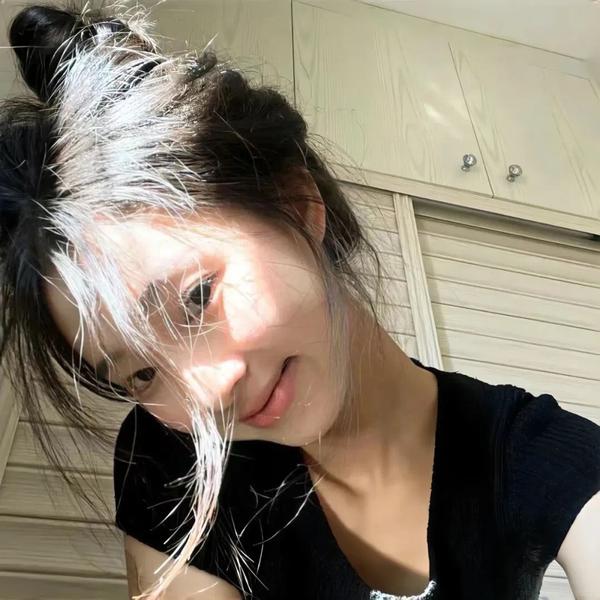 红蚂蚁生活头像