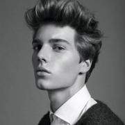 R43K的个人资料头像