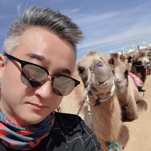 王小贱头像