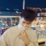 佳柱哟头像
