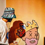 1rv1n9Zz的个人资料头像