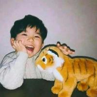 是晗不是憨头像