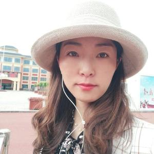 建辉地产~席宛彤头像