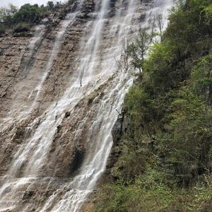 快乐山外青山楼外楼头像