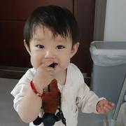 橙子毛茸茸的个人资料头像