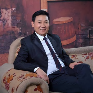 弘易相师头像