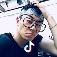嗯哼头像