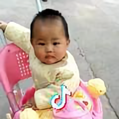 阳华头像