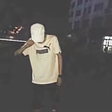 梁g头像