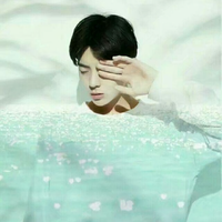 笑的像疯子758头像