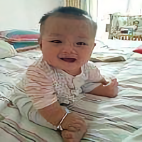 赚钱给他娘儿俩买好好头像