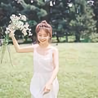 一Jiang丫丫头像